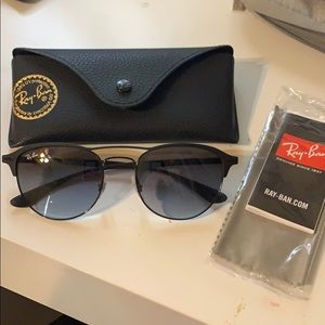 Black Erika Raybans